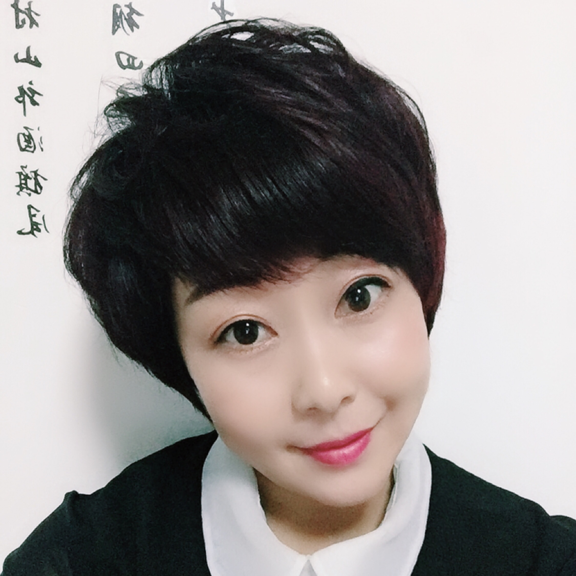 丽妆化妆设计师