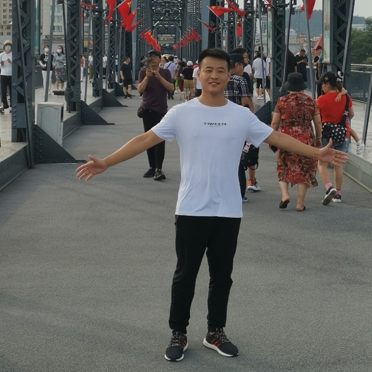 潘帕斯草原的雄鷹