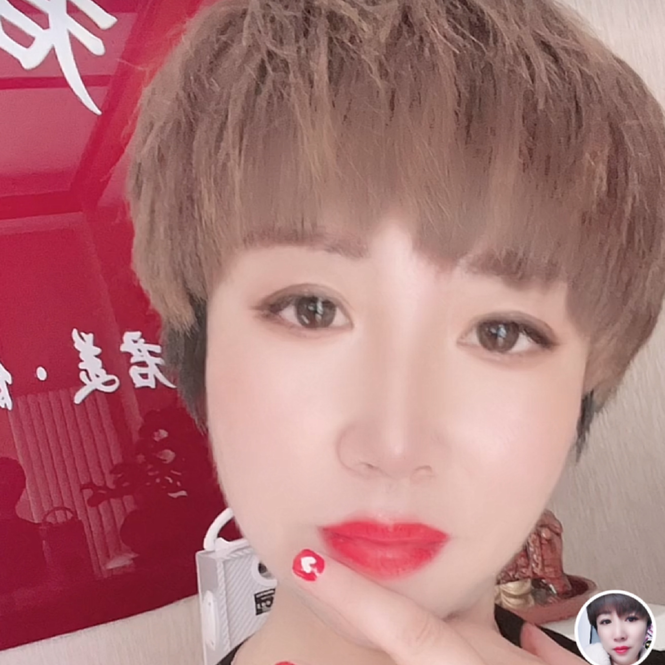 雲(yún)隨風(fēng)