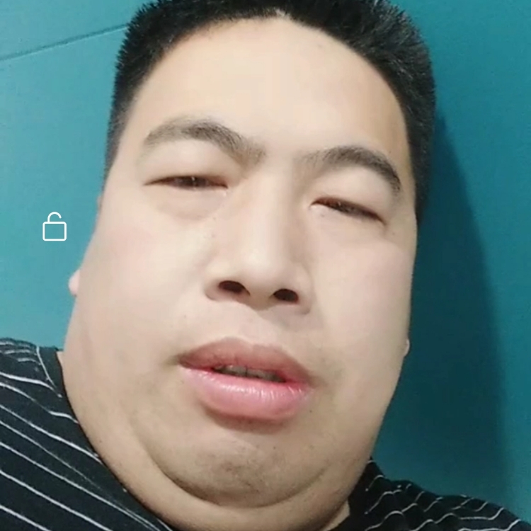 等待嫩草的老牛