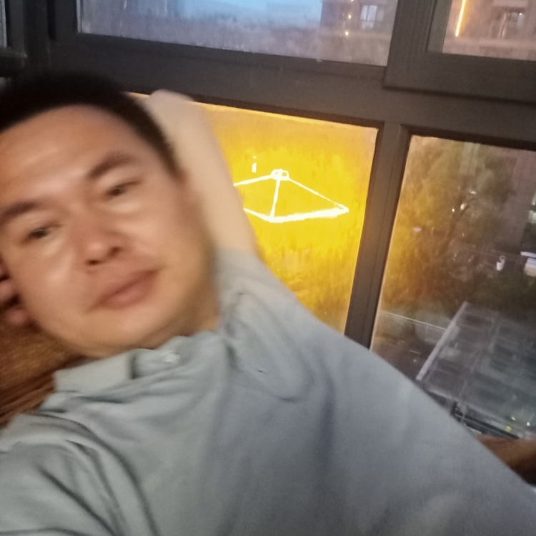 携手同行共度余生