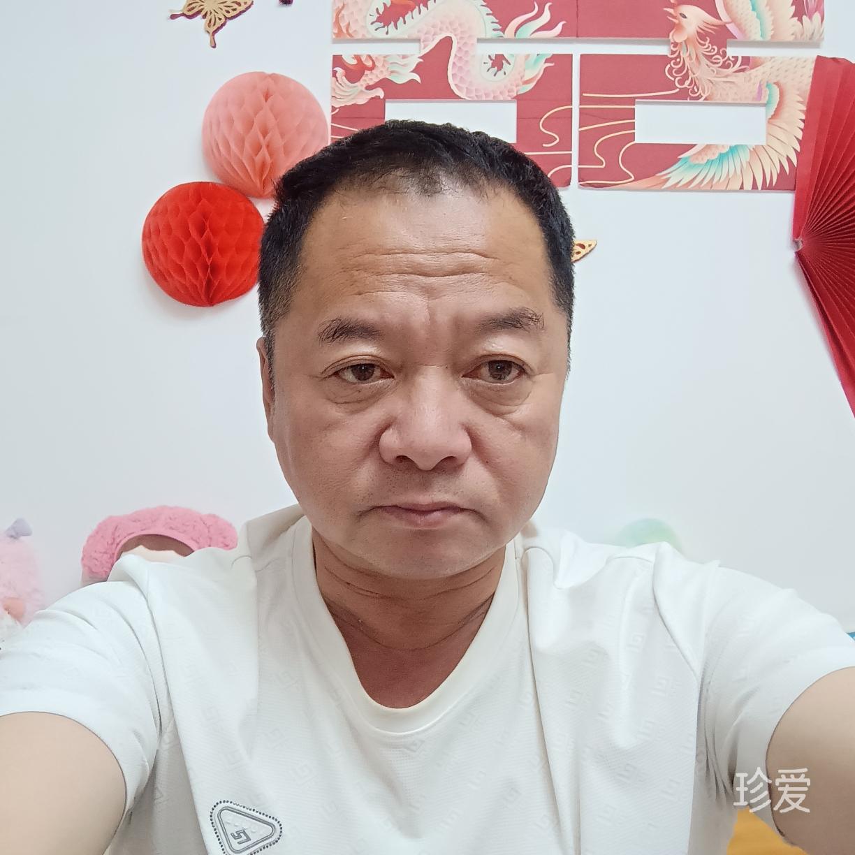 随着白云去流浪