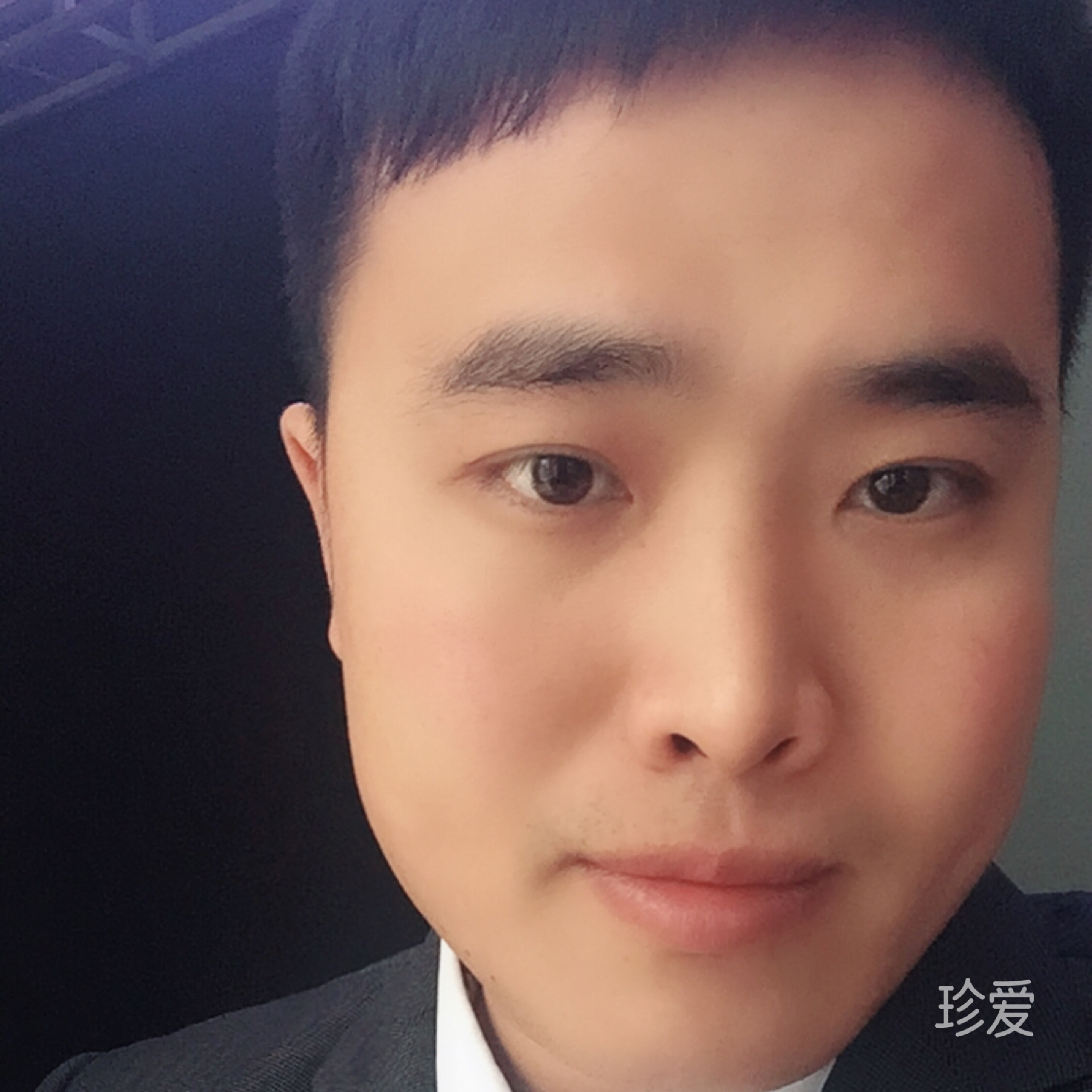 在伱身後