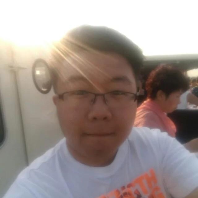 一个简单的人