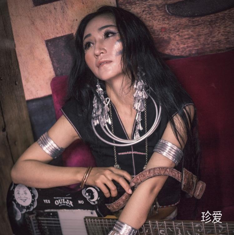 只訴溫暖不言殤