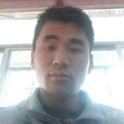 右手的執(zhí)著