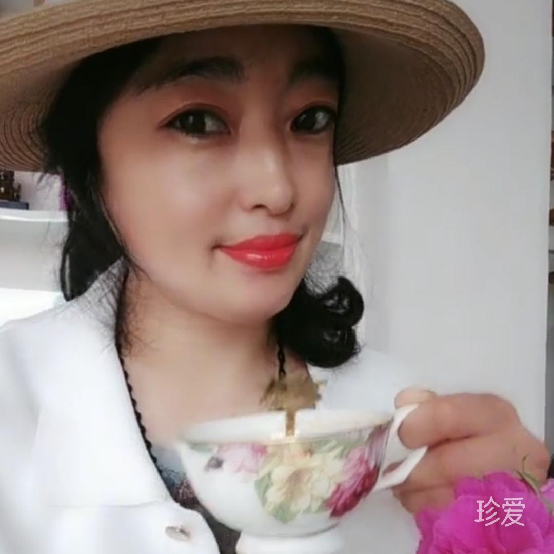 灿灿