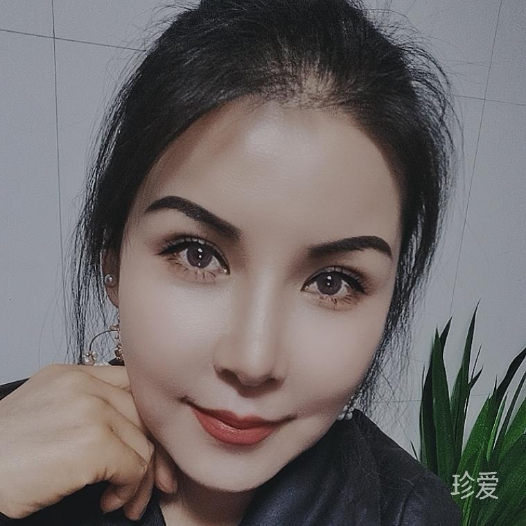 混血小姐姐