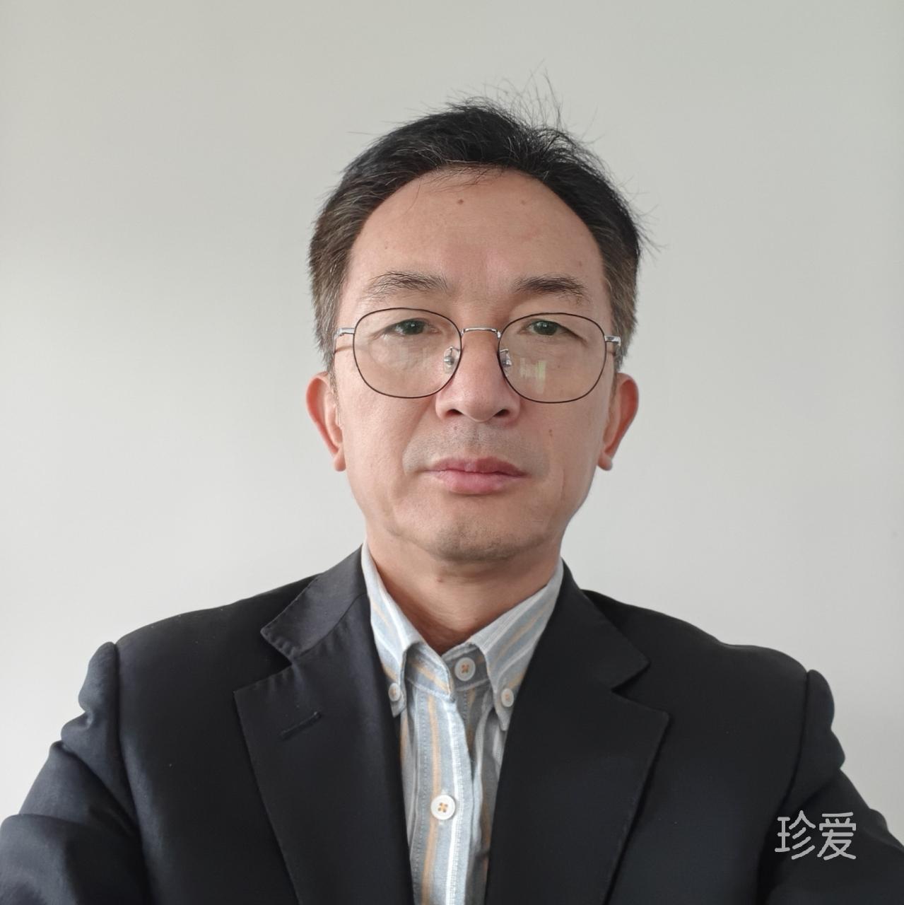 以法护情寻真爱