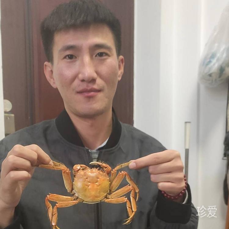 左手缺個(gè)人