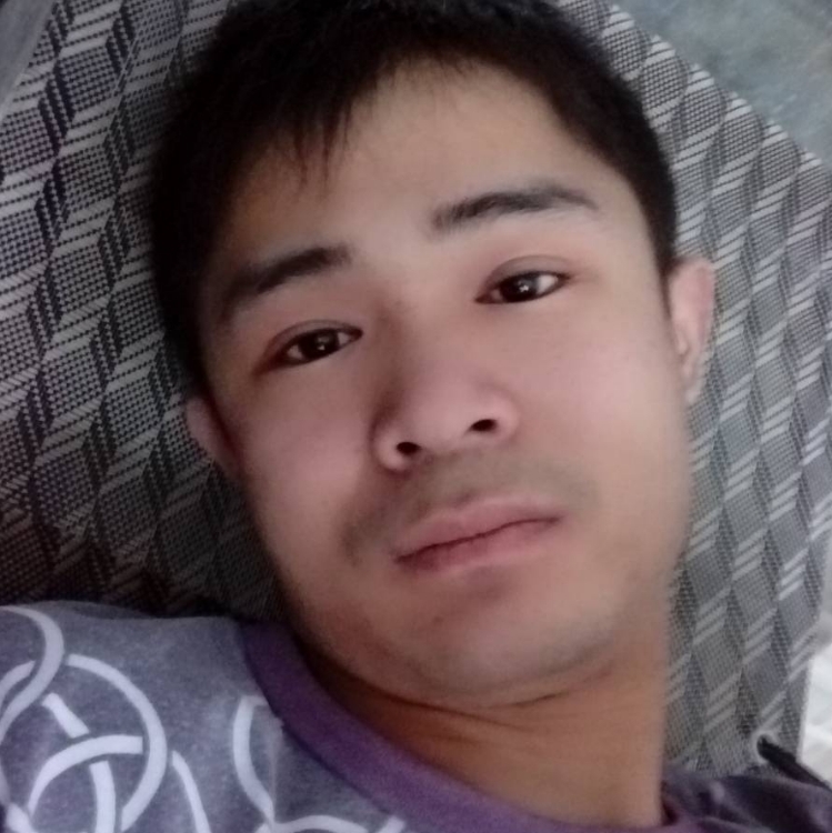 人傻钱少缺根筋