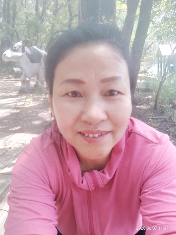 側(cè)耳傾聽(tīng)