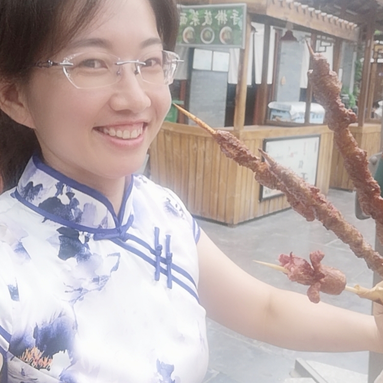 誰卑微了現(xiàn)實(shí)