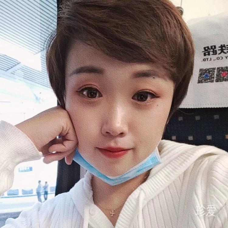 倔強(qiáng)的小白羊