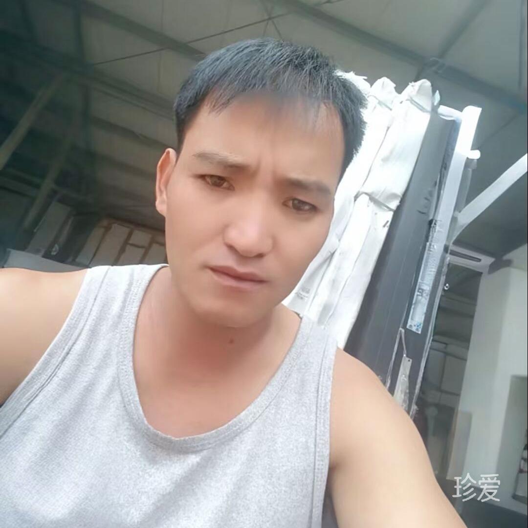 李红