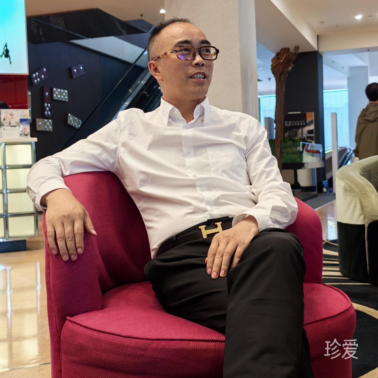 宏哥