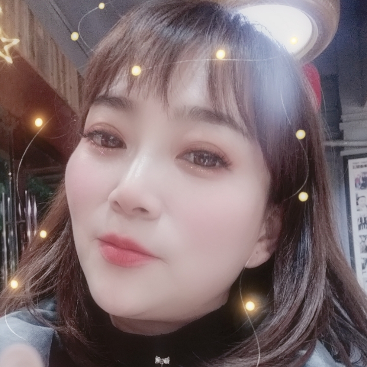 我是一棵孤独的树