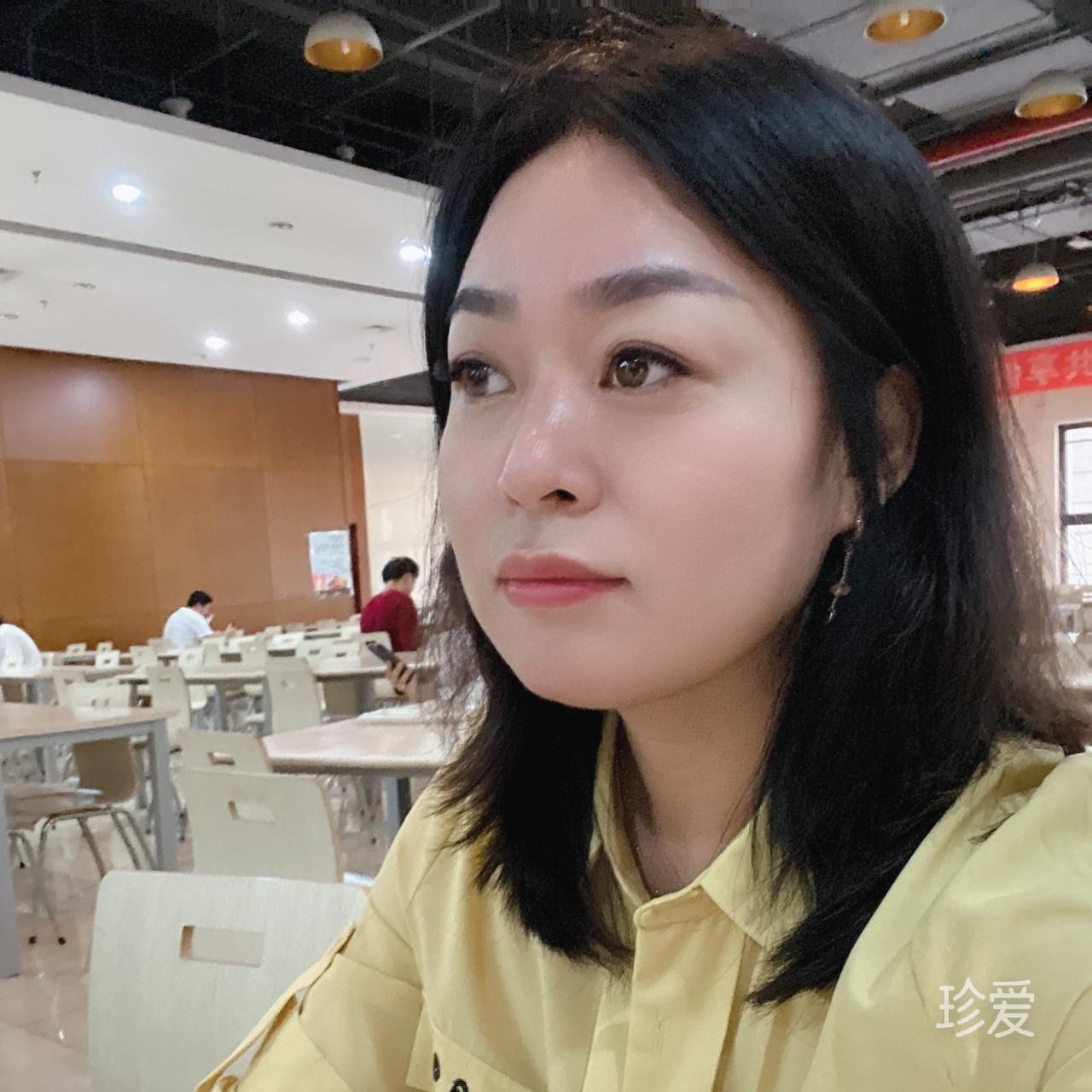 懶貓的獅子倒影