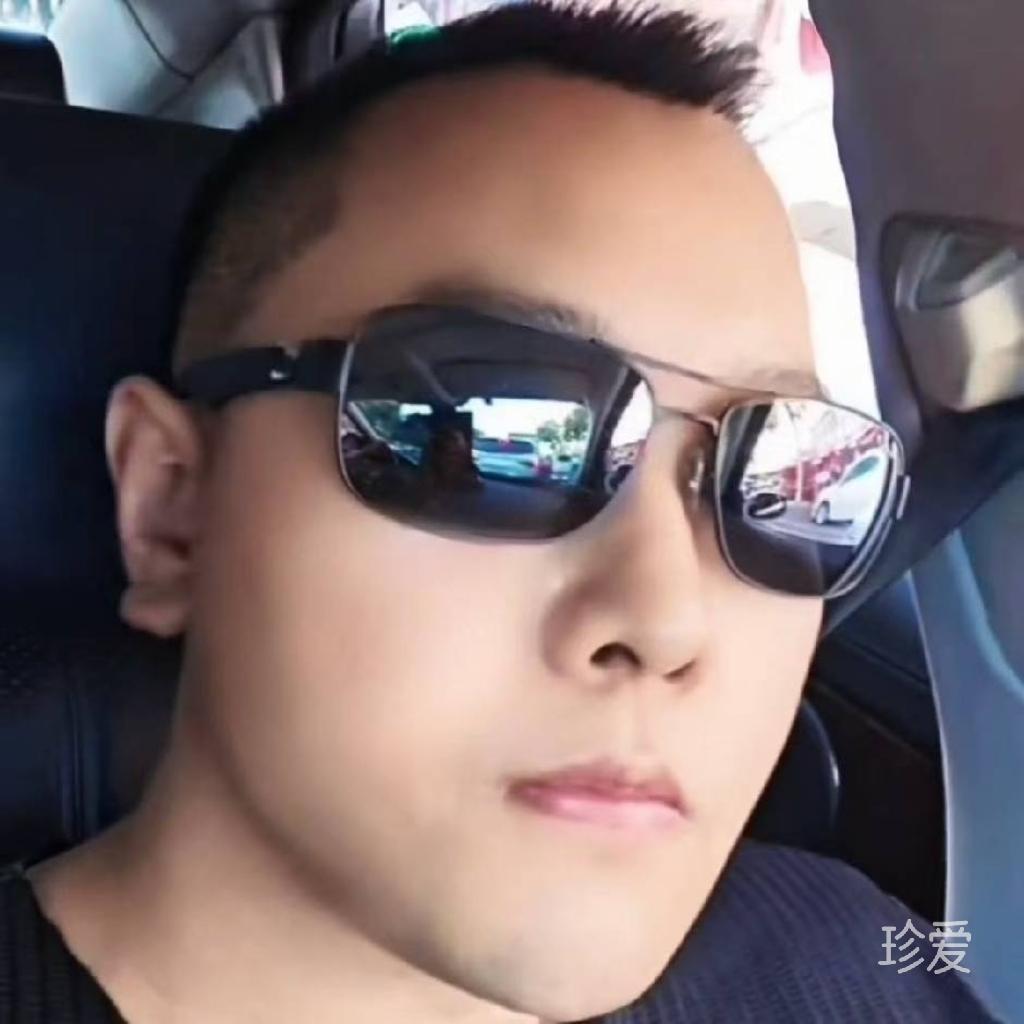 藏龍佰瀑