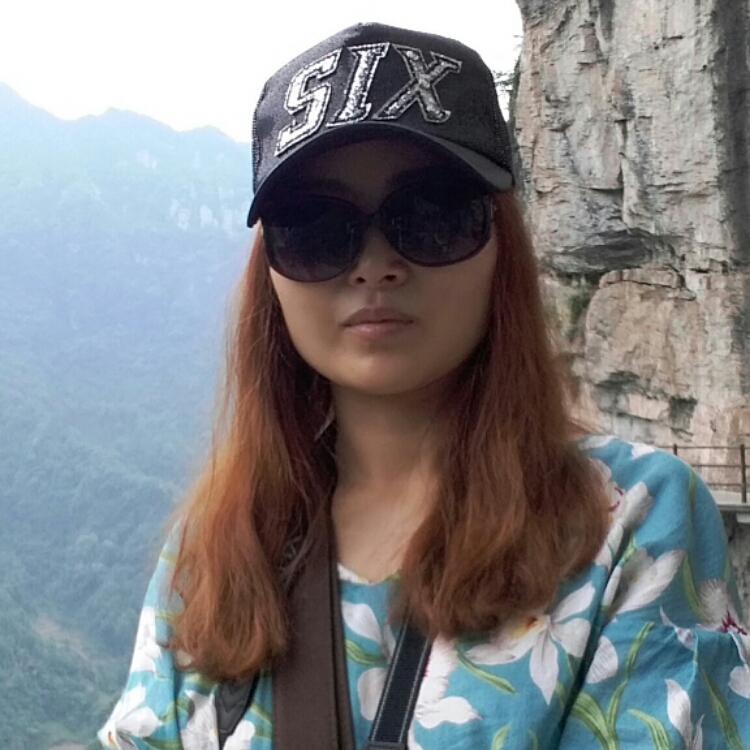 旷野里的格桑花