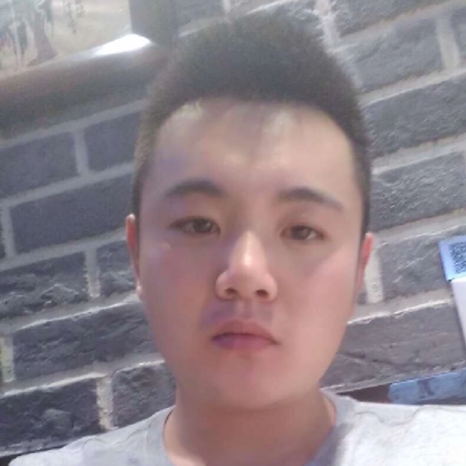 Chris只有香如故