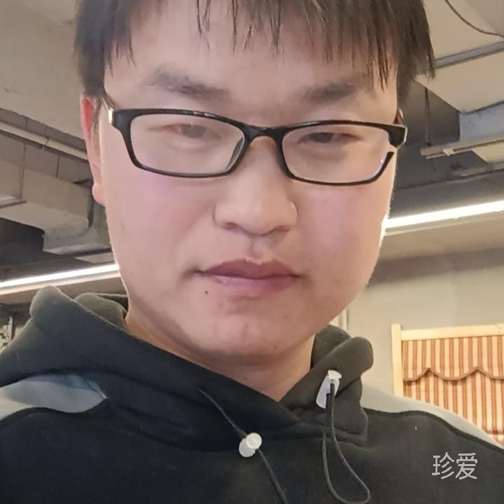 坐在山顶看日出