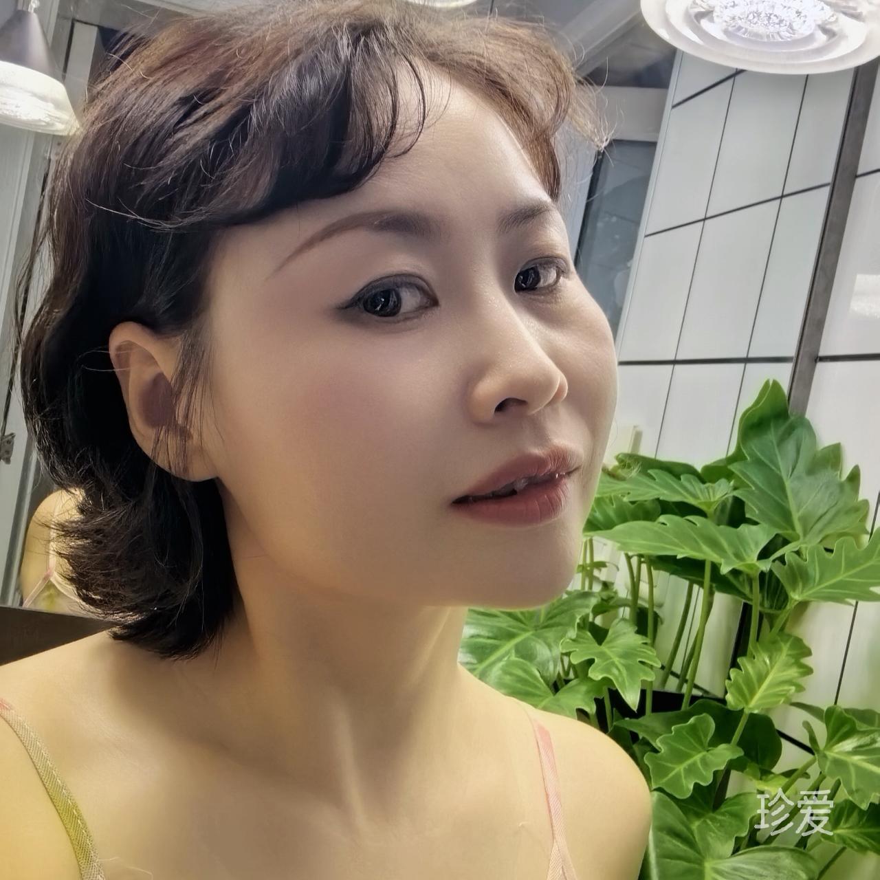 楚楚