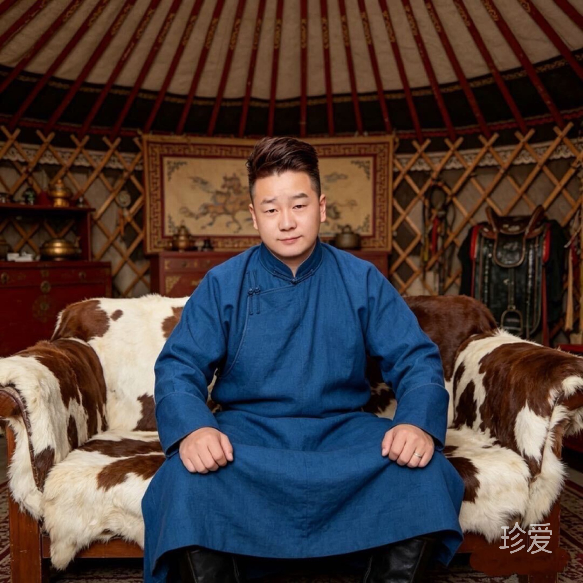这个男人不太冷