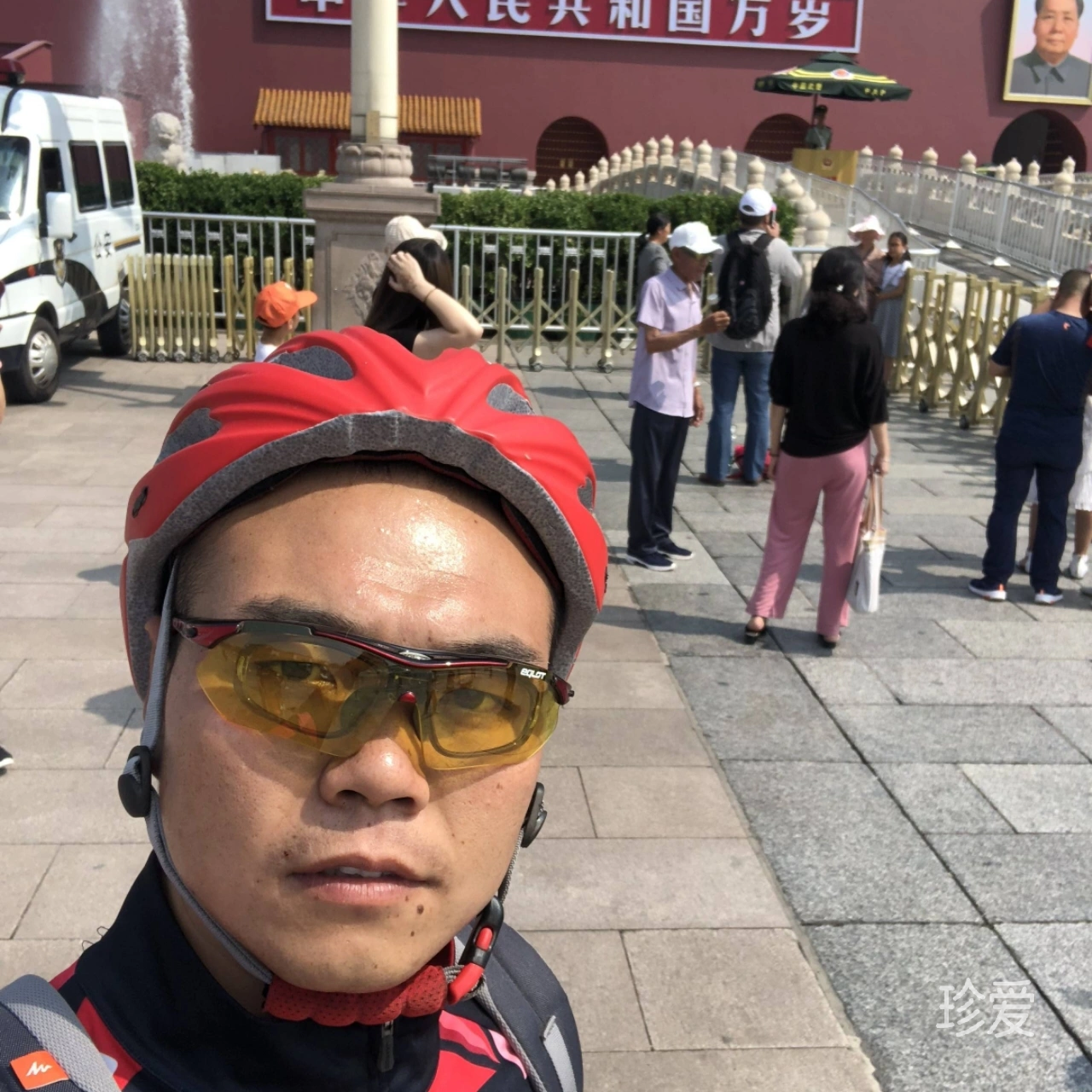 爱在雨纷风的车夫