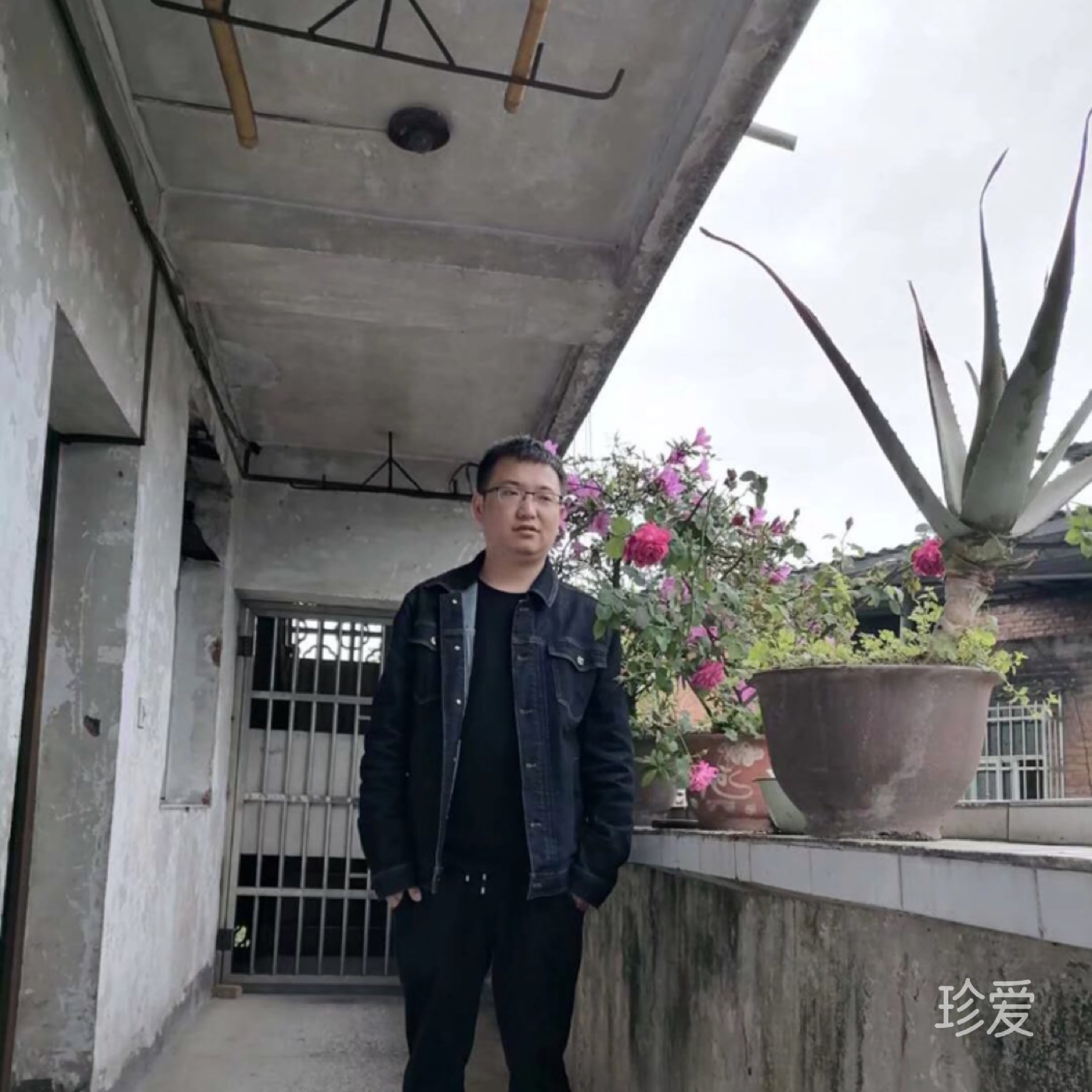 戰(zhàn)戰(zhàn)肖戰(zhàn)