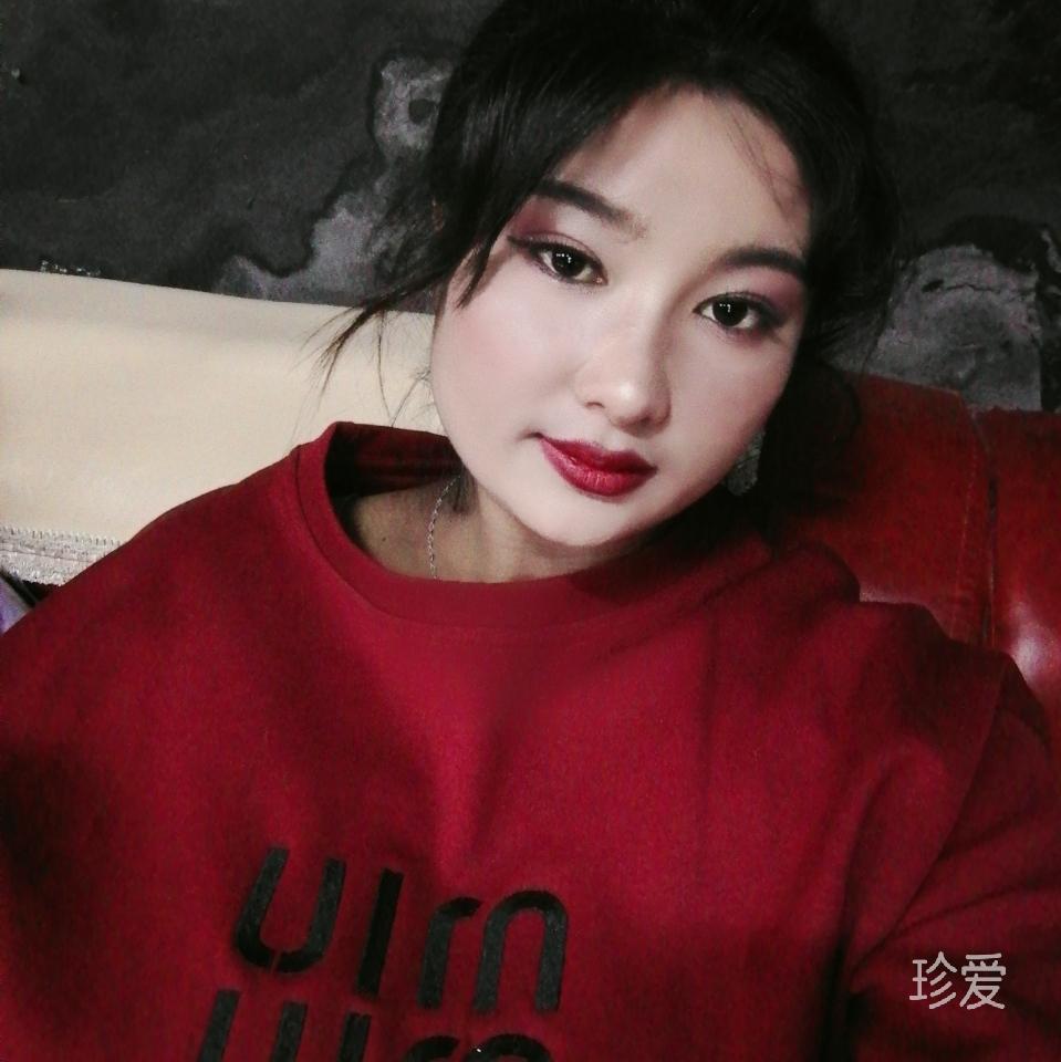 宅女小小