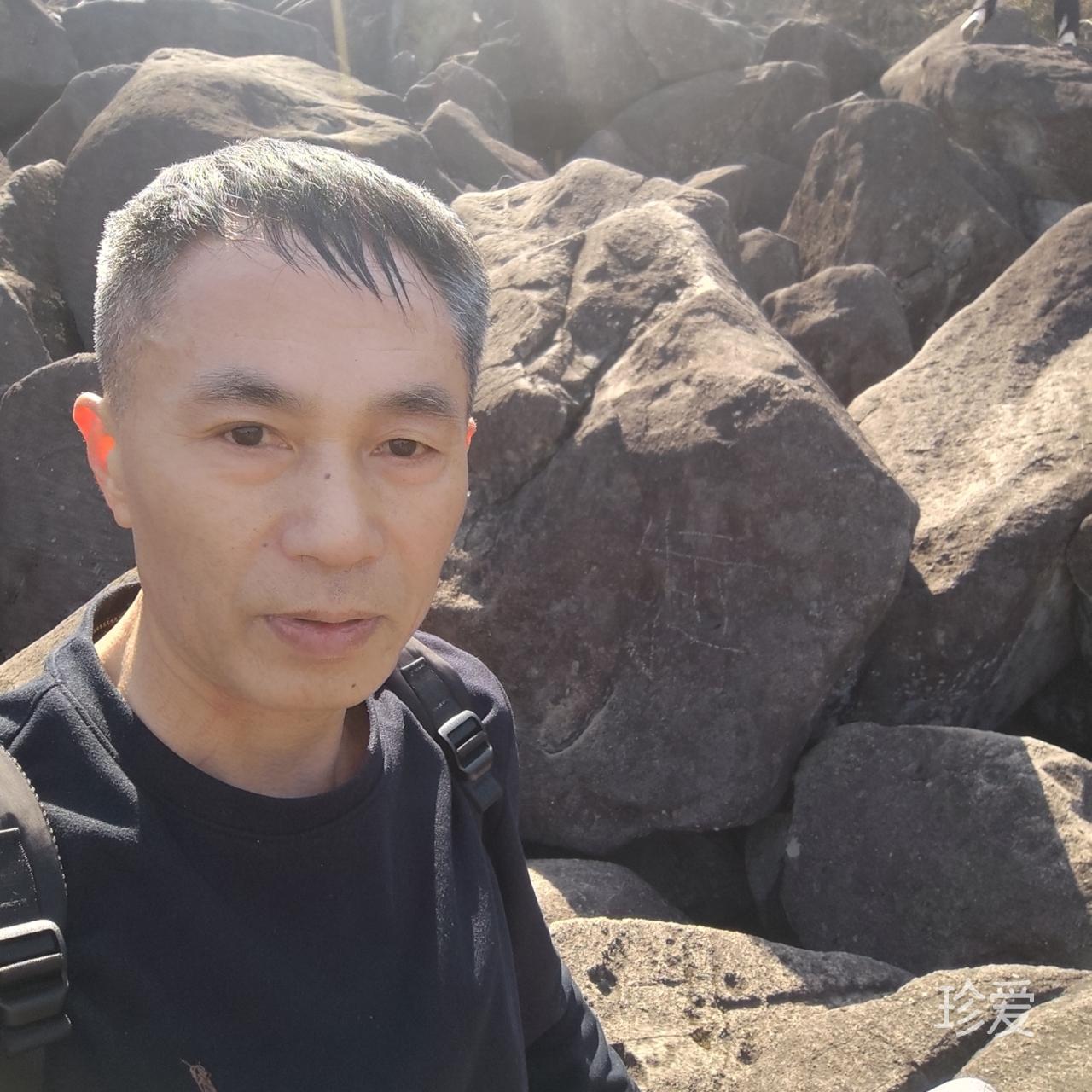 爱跑的老哥