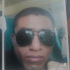 半個(gè)月亮一半