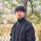 一只會(huì)說(shuō)話的鸚鵡