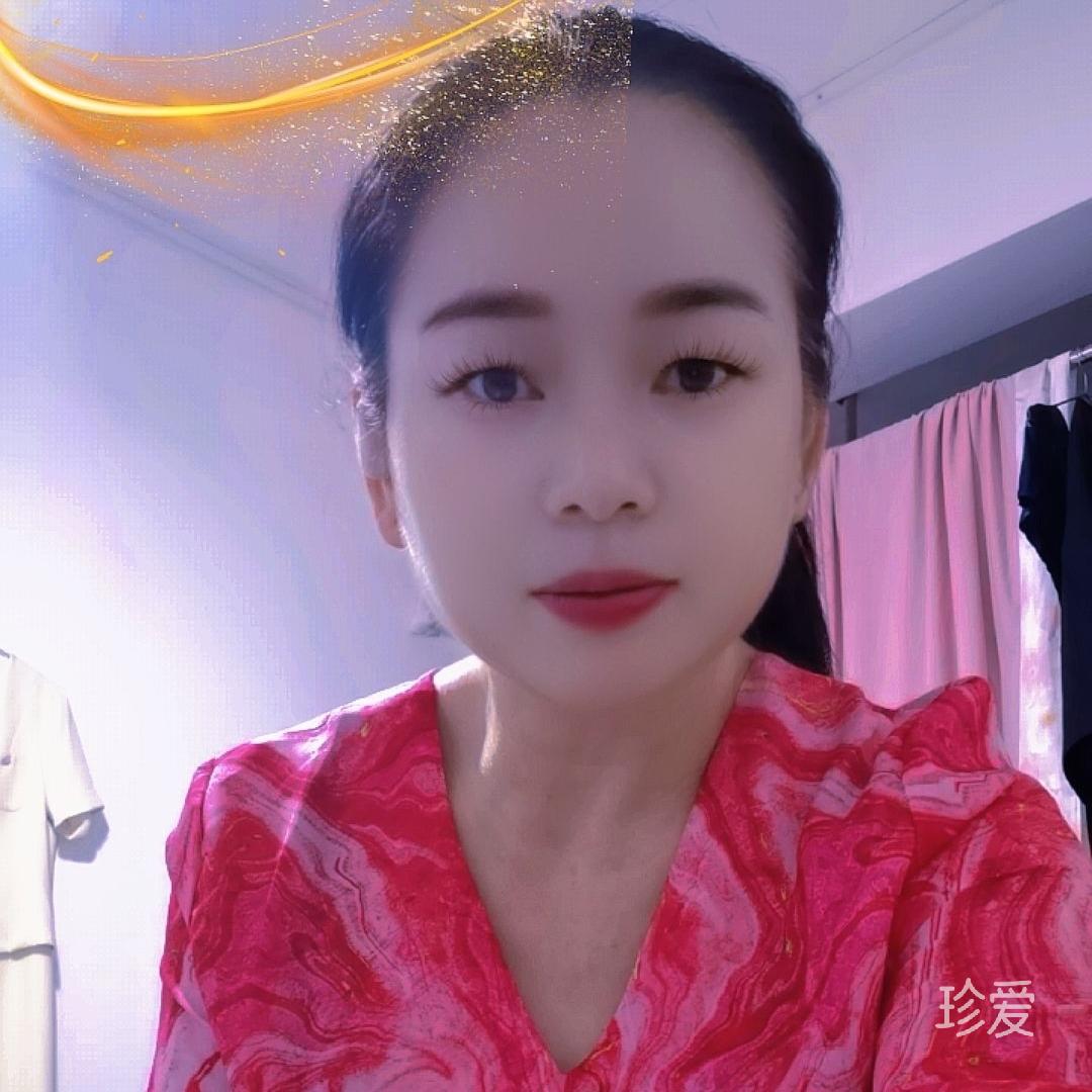 菩提树下半璃雨巷