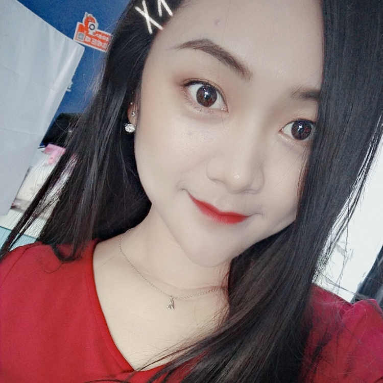 愛(ài)笑的珊珊