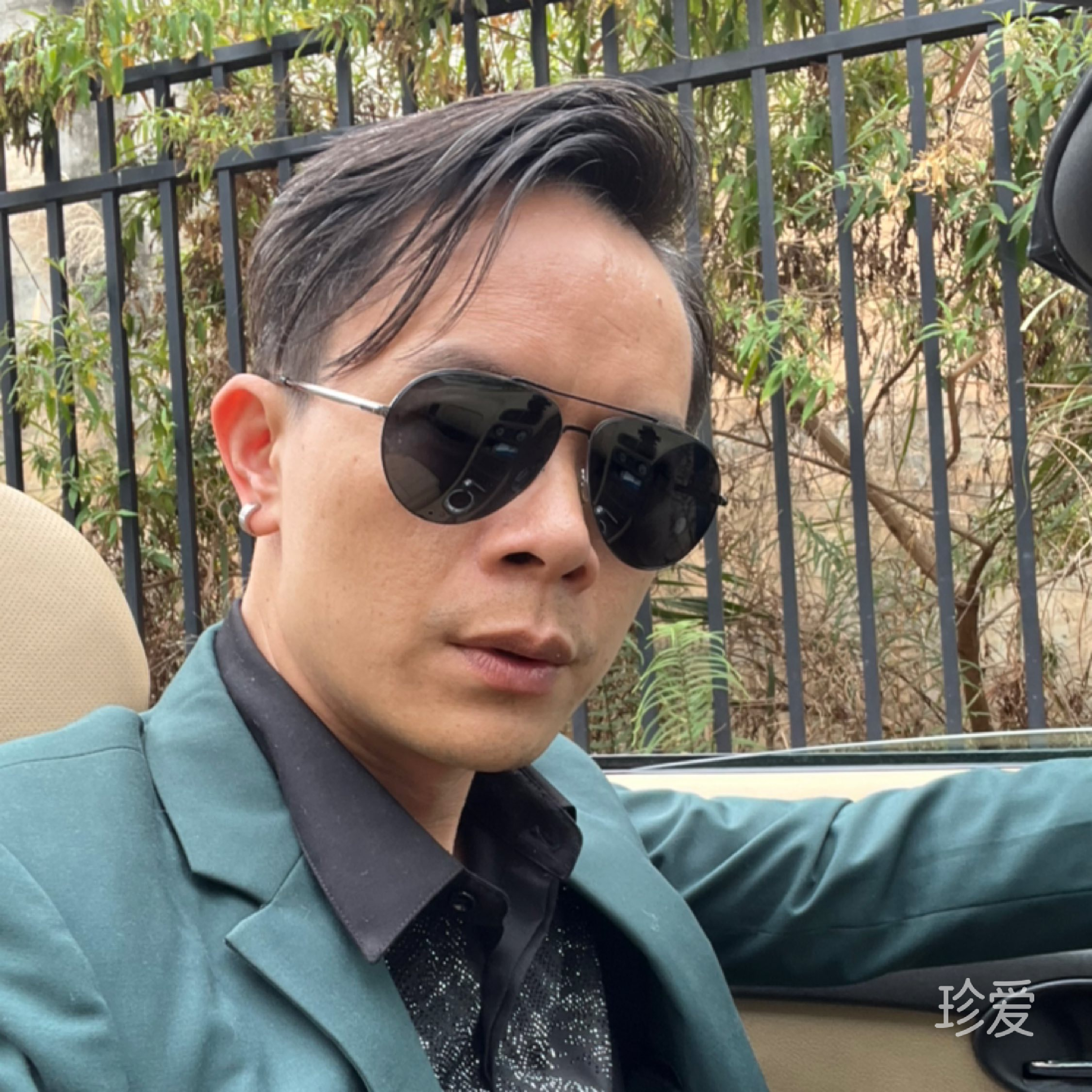 半山望归人