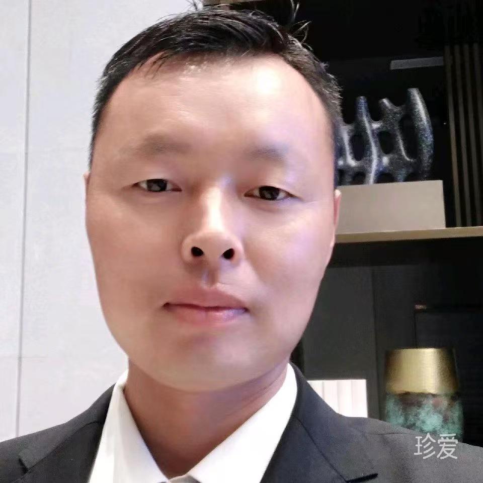 李卫