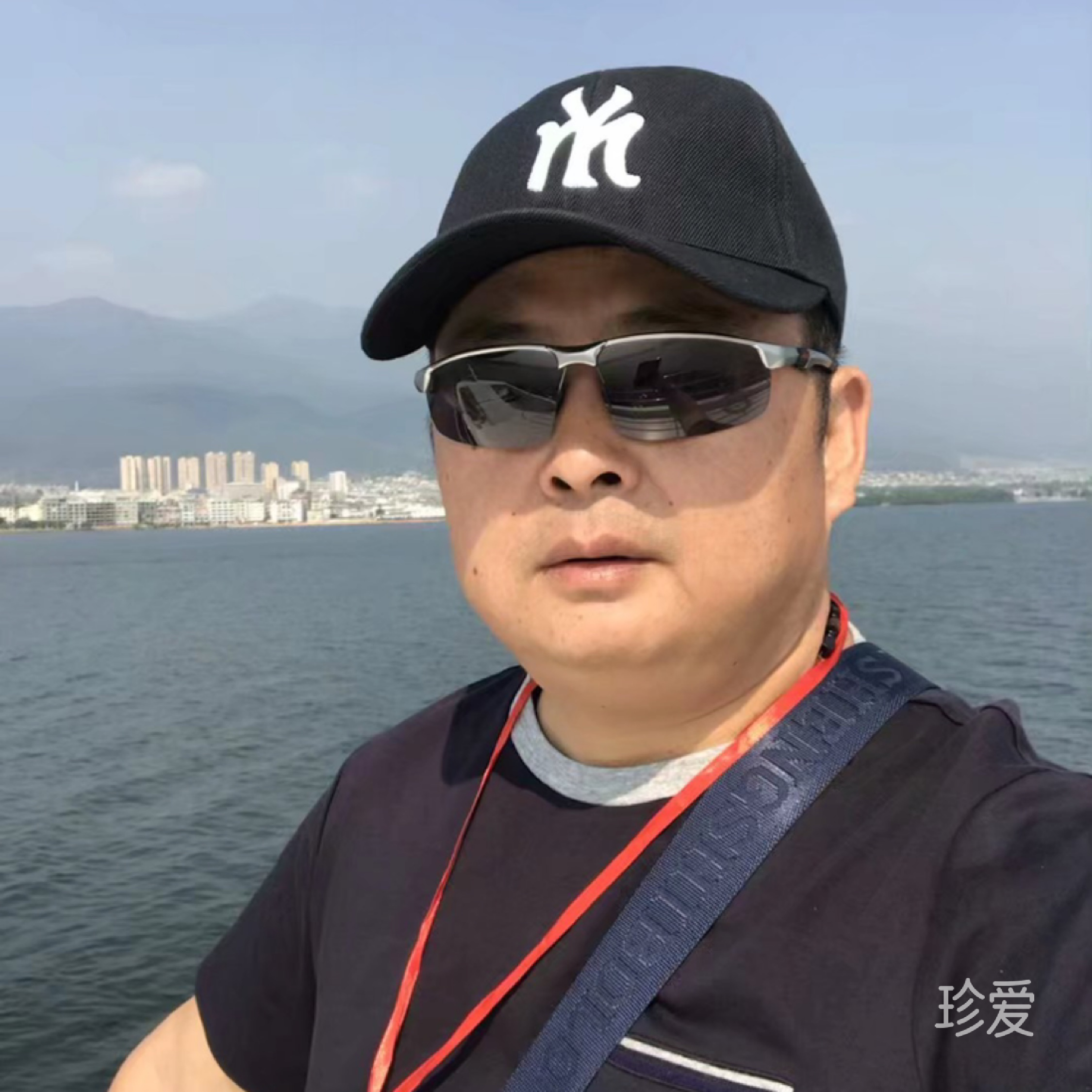 逆光之處是暖傷