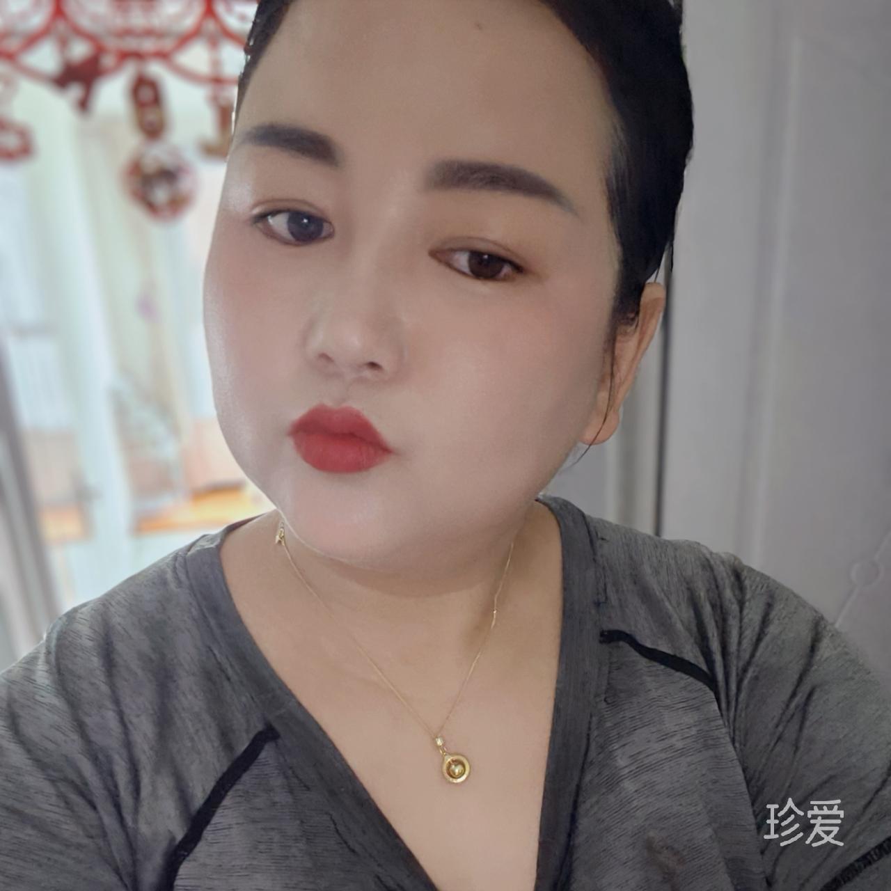 佳佳
