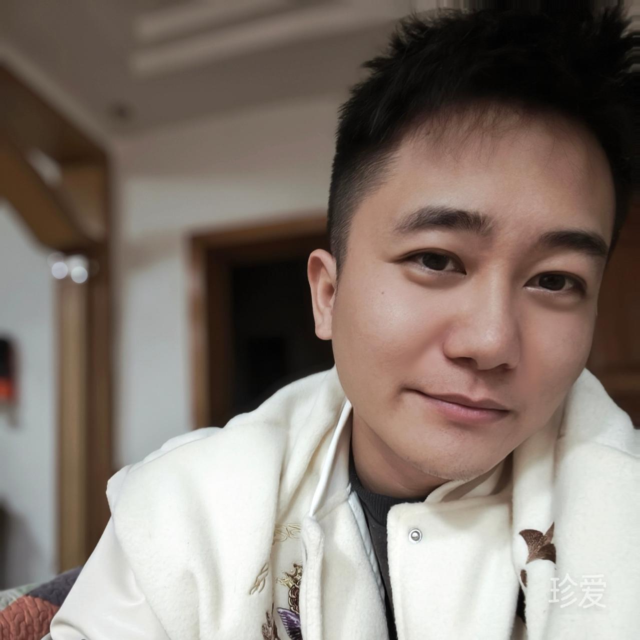 海底月是天上月