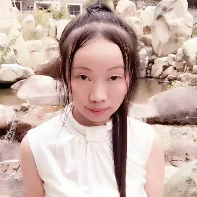 踏雪寻梅