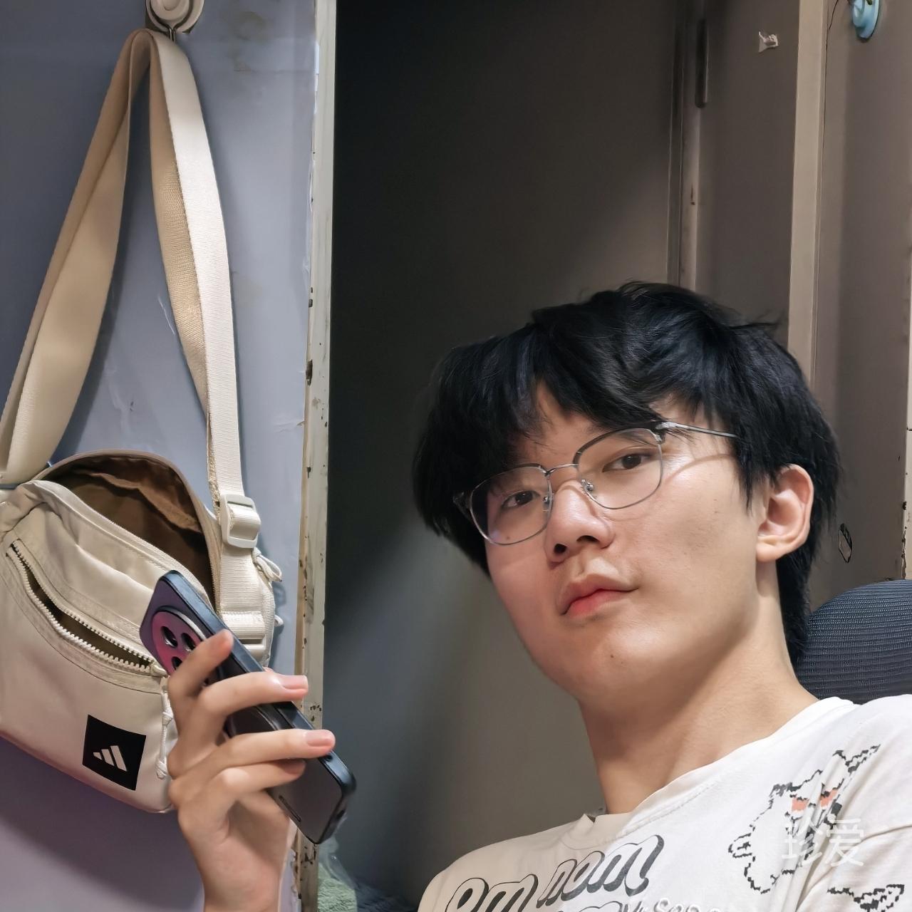 aaa小王