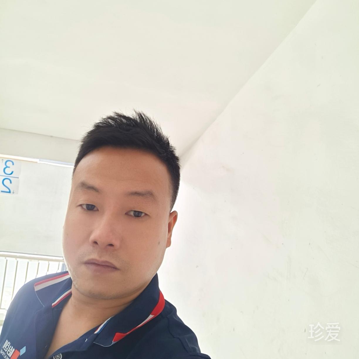 一個(gè)很寂寞的人