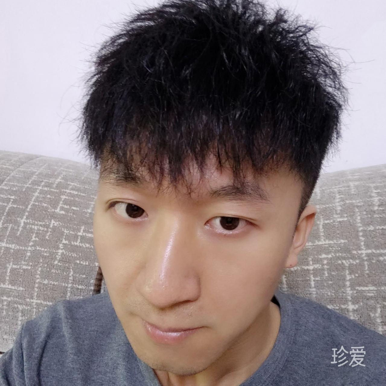 愛玩抽卡的韭菜涯