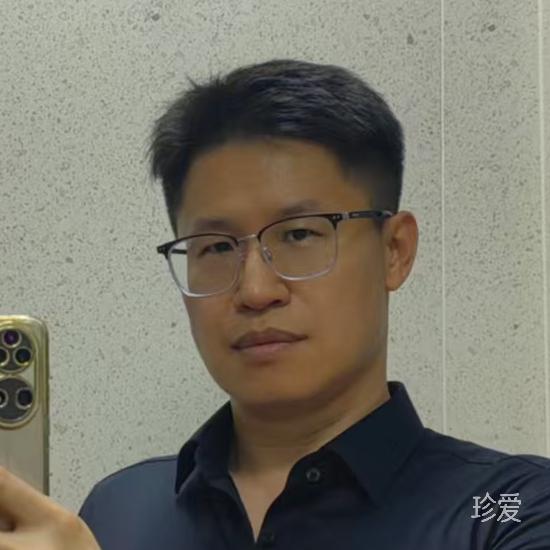 梁先生