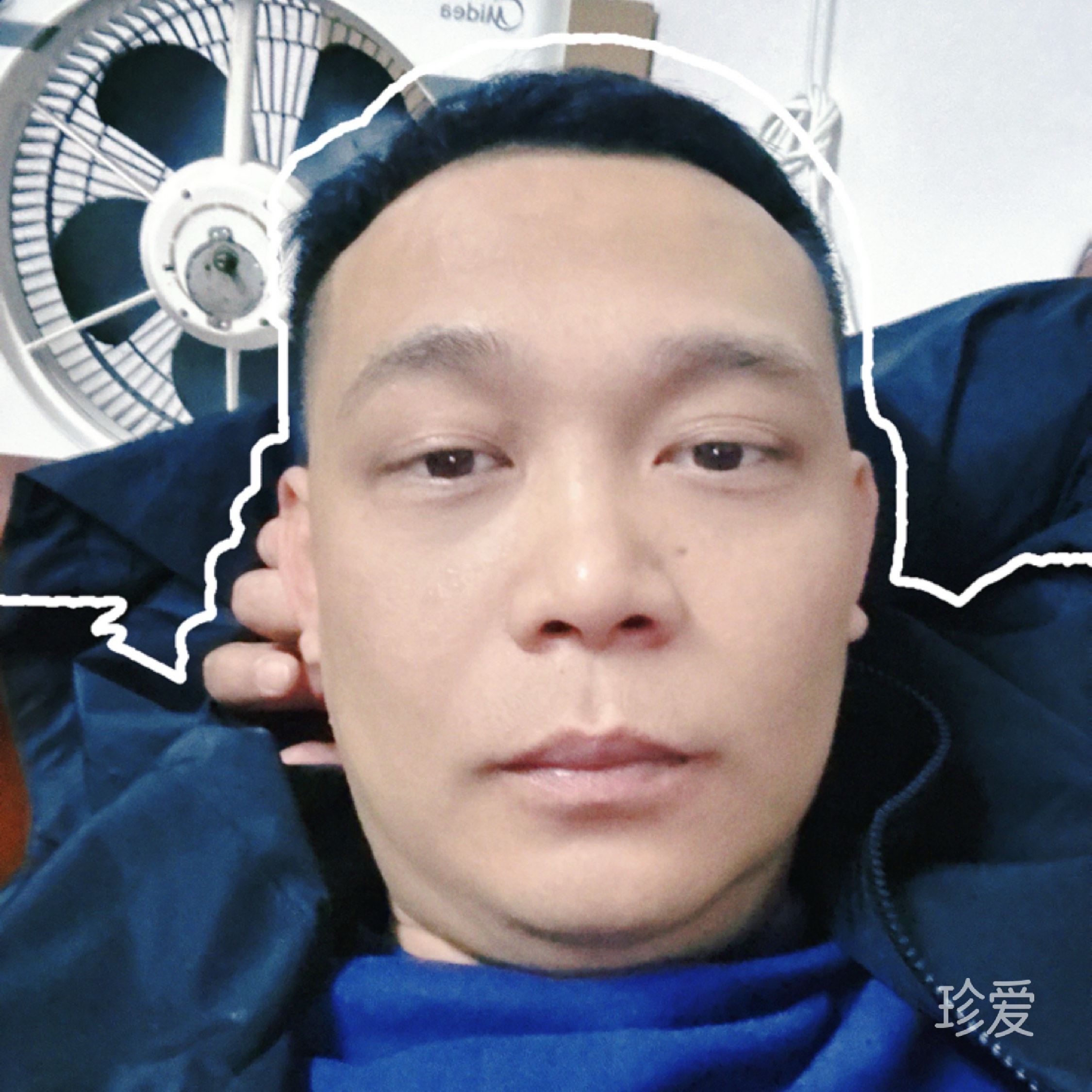 彩虹边的雨