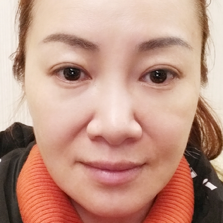 一个不倾城的女子