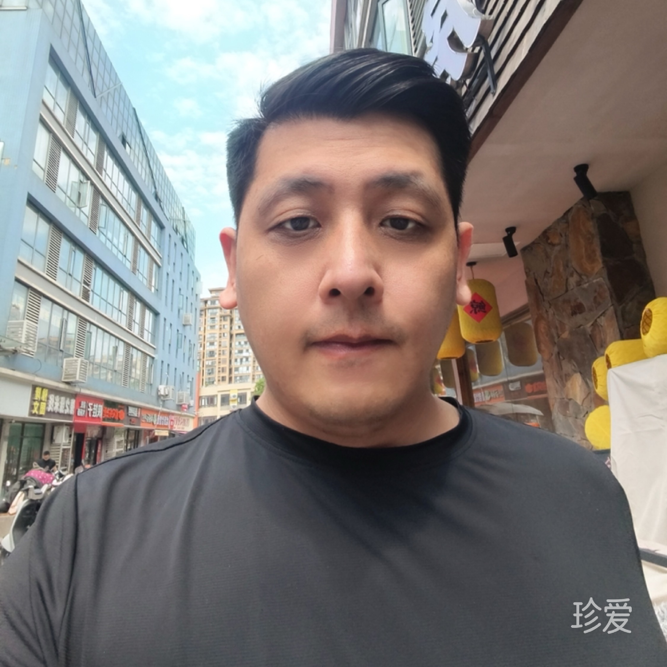 人无再少年