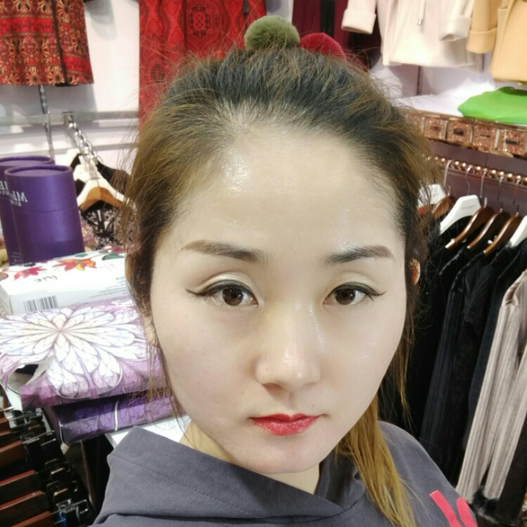 等待主角的出現